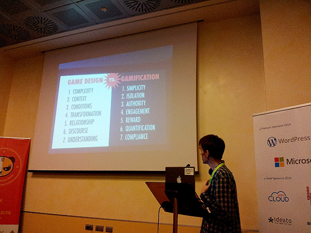 Figura 12 - Le differenze tra game design e gamification.